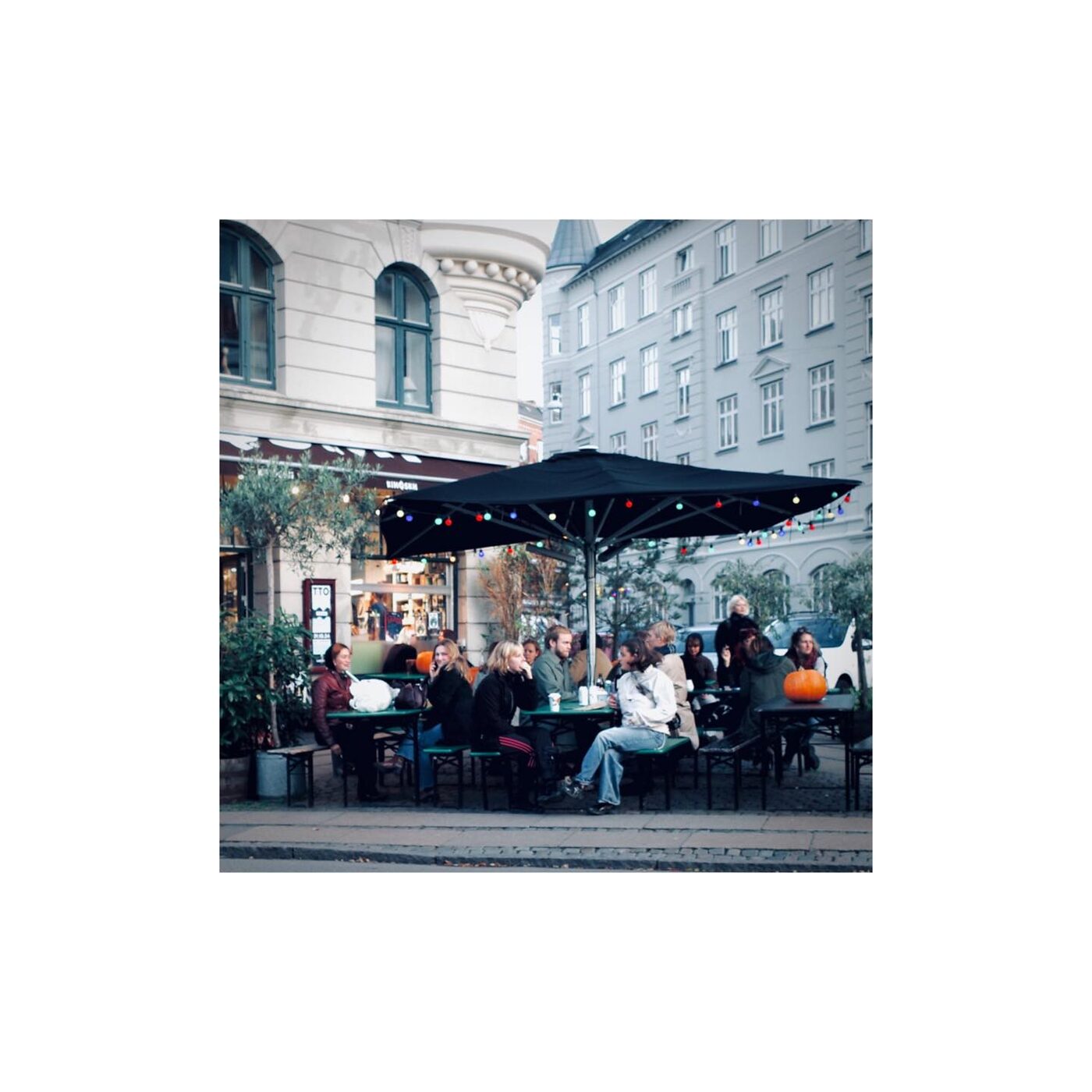Street Frame